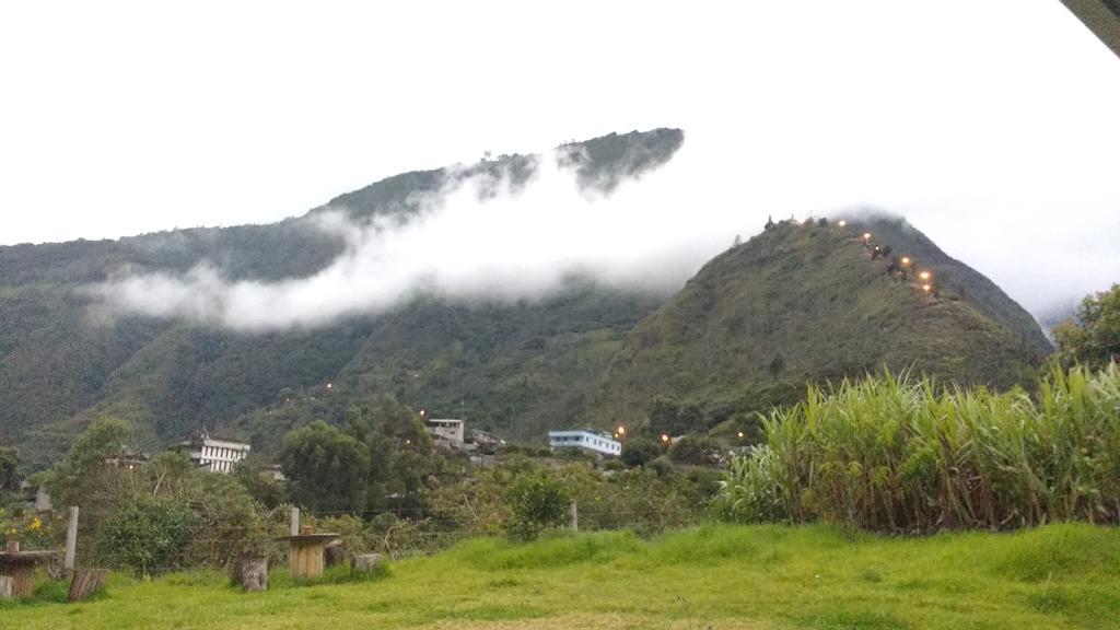 Montano Camping & Hostel Baños Exteriér fotografie