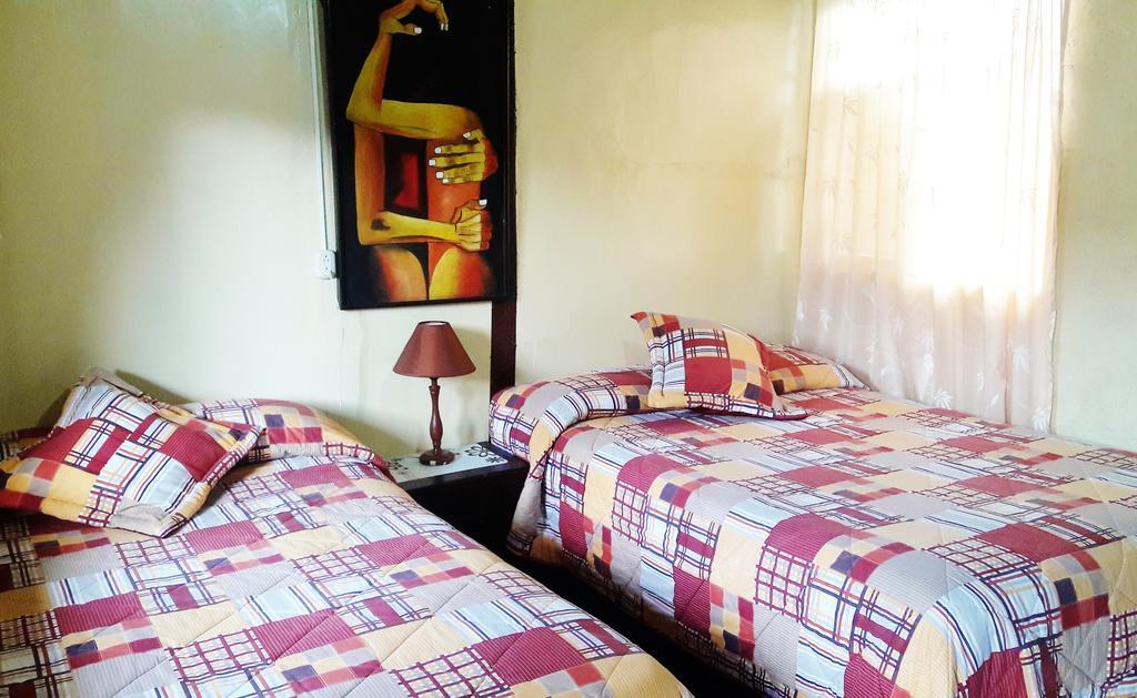 Montano Camping & Hostel Baños Exteriér fotografie