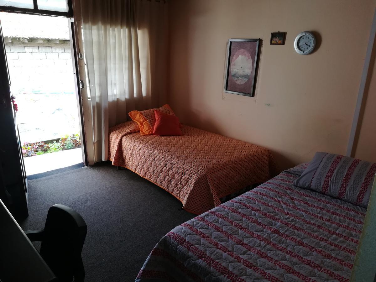 Montano Camping & Hostel Baños Exteriér fotografie