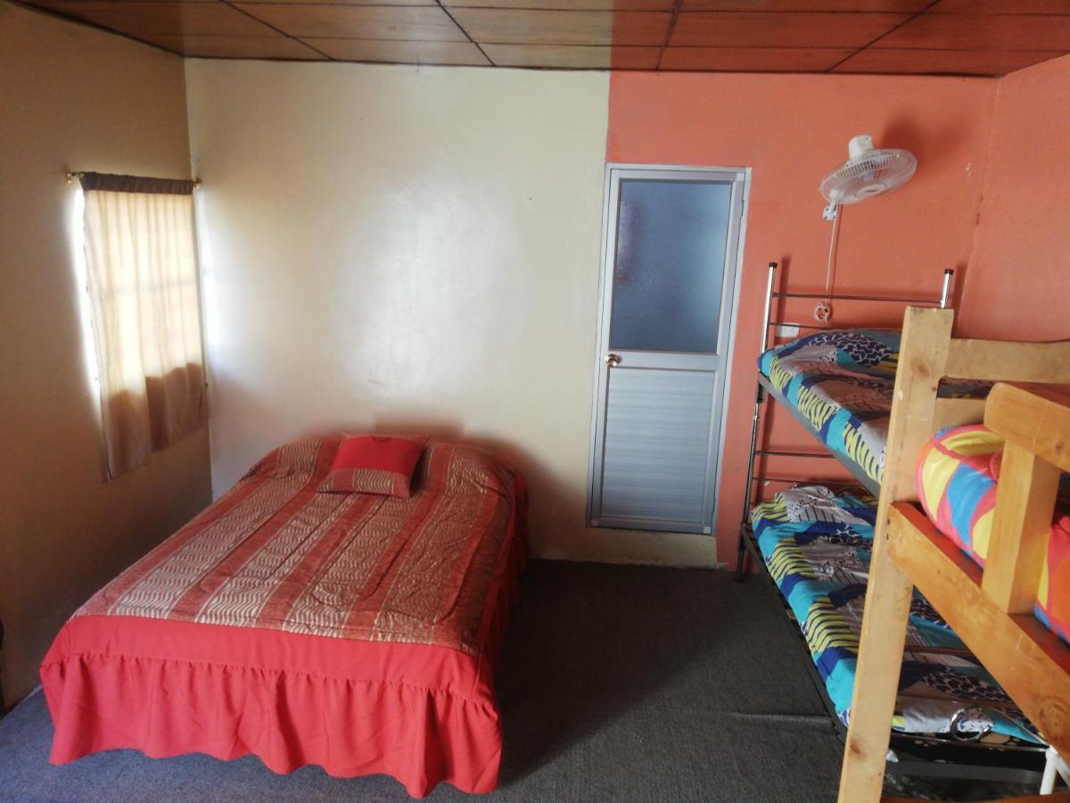 Montano Camping & Hostel Baños Exteriér fotografie